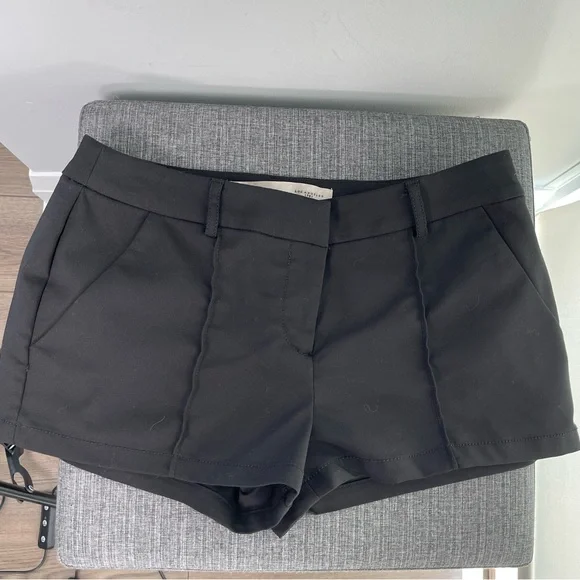 COPY - MARCIANO BY GUESS Slant Shorts !!! 2 pairs BUNDLE !!! - Picture 2 of 7